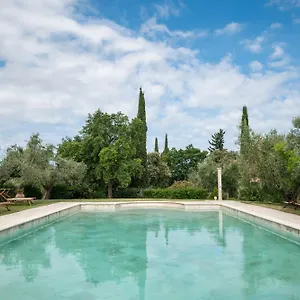 Tra Gli Ulivi, Chiappini Winery Bauernhof Bolgheri
