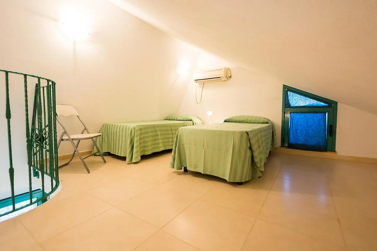 Hotiday Apartment Collection - Villa Alba Cala Liberotto Italien