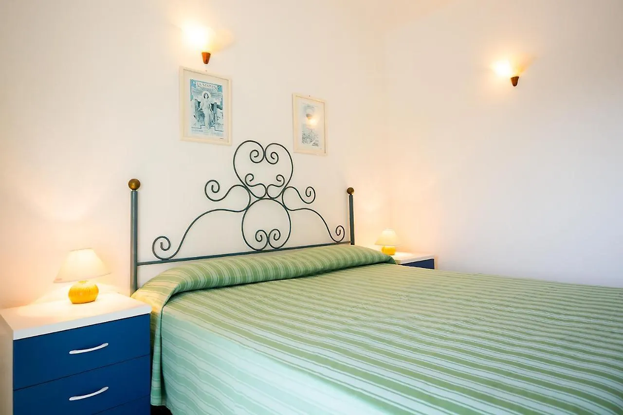 Hotiday Apartment Collection - Villa Alba Cala Liberotto Italien